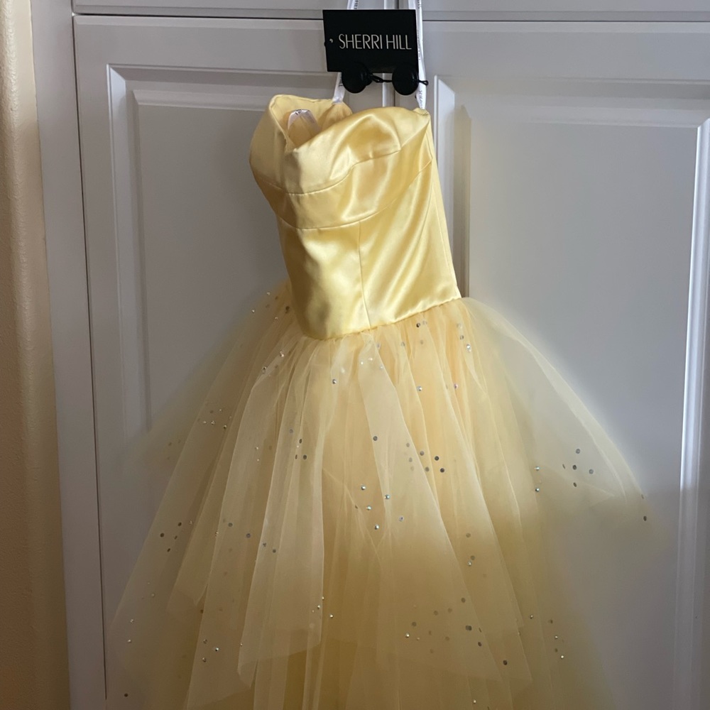 Brand new sherri hill dress!